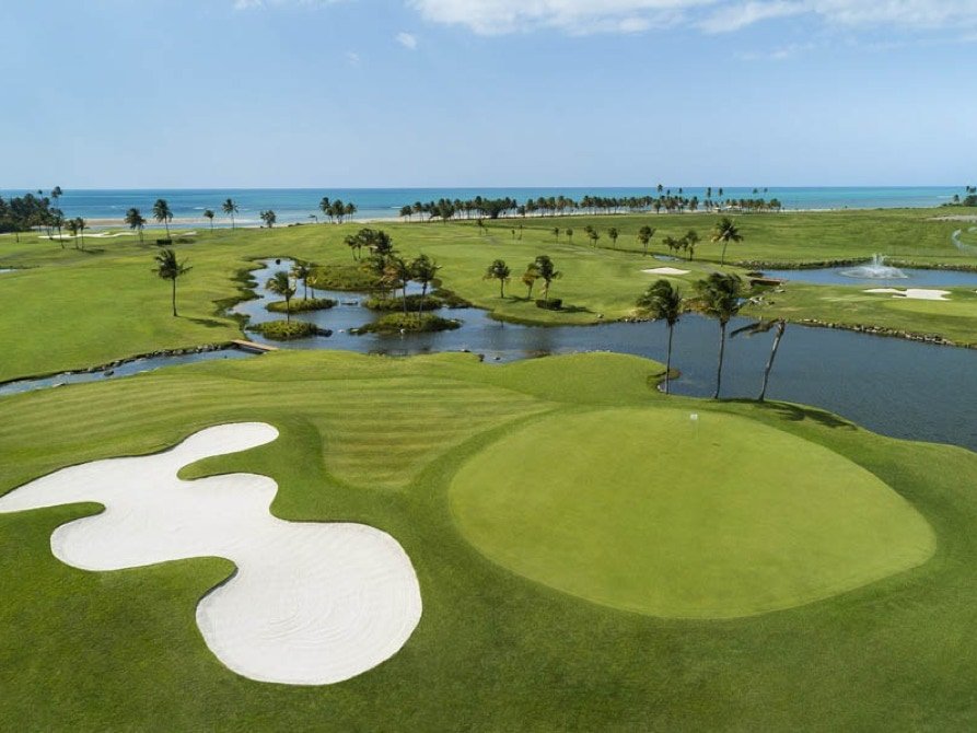 Great Golf Courses Near Rainforest Beach Condo